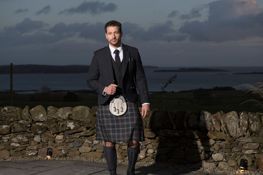 Why do Scots wear kilts? MacGregor and MacDuff