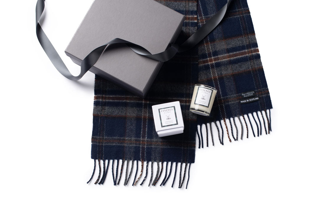 Mist Tartan Gift Box with Luxury Candle - MacGregor and MacDuff