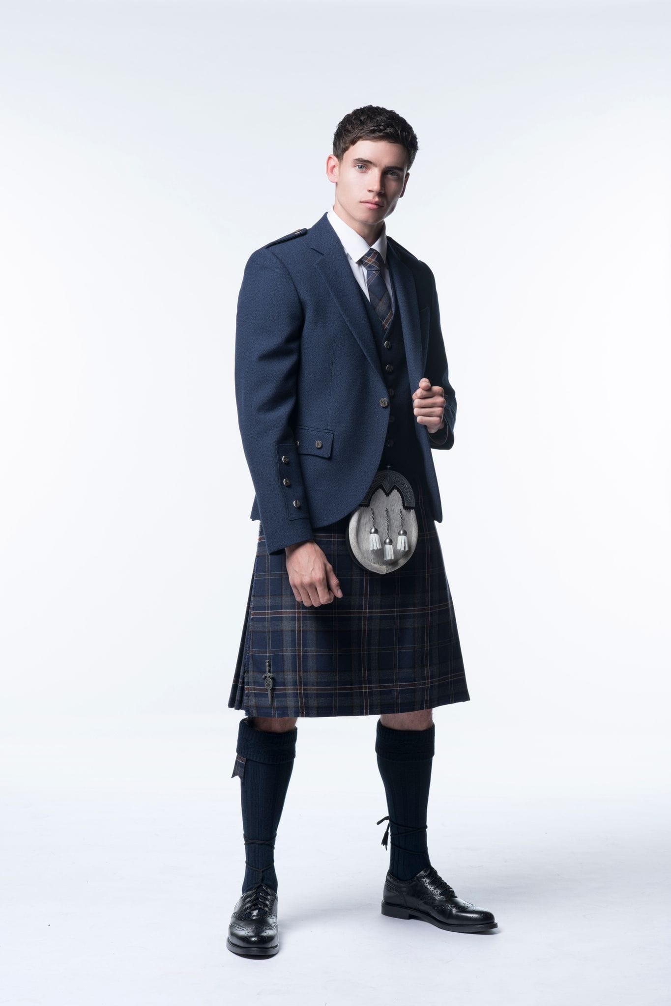 Arran Navy Tweed Kilt Hire - MacGregor and MacDuff