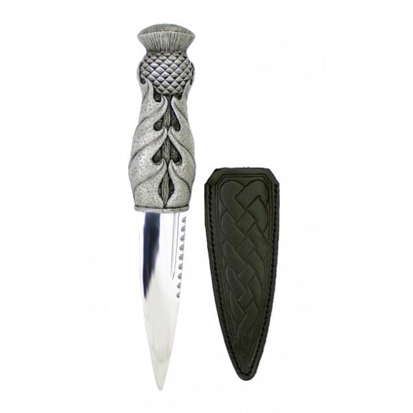 Silver Thistle Handle Sgian Dubh with Optional Engraving - MacGregor and MacDuff